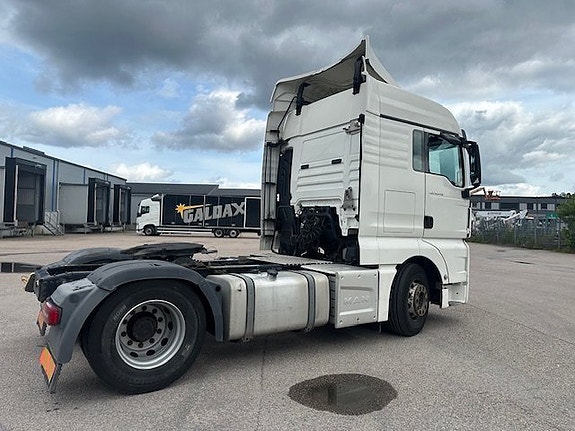 MAN TGX 18.440 4X2 BLS 4 of 5