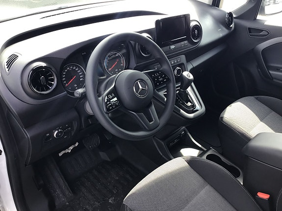 Mercedes-Benz eCitan 4 of 5