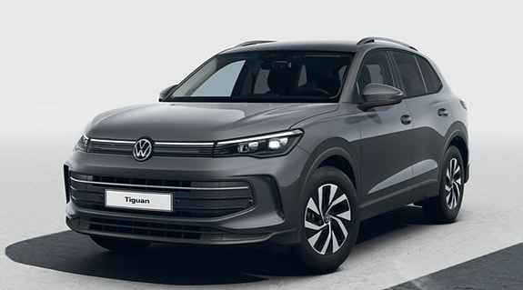 Volkswagen Tiguan 2 of 12
