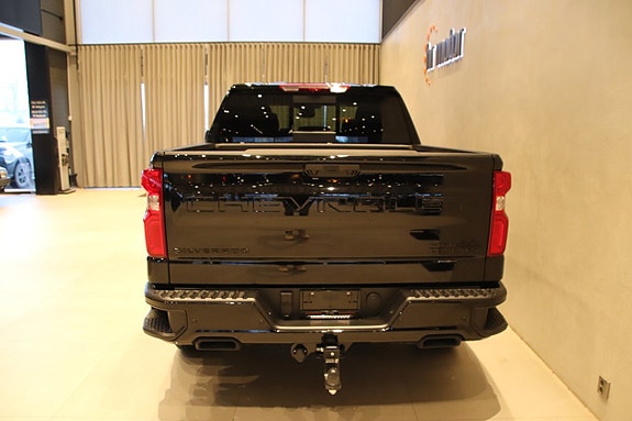 Chevrolet Silverado 1500 5 of 5