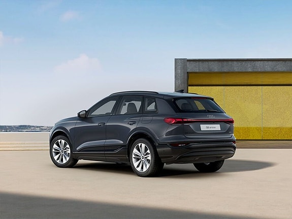 Audi Q6 e-tron 9 of 10