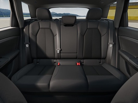 Audi Q6 e-tron 5 of 5