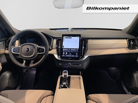 Volvo XC90 20 of 26
