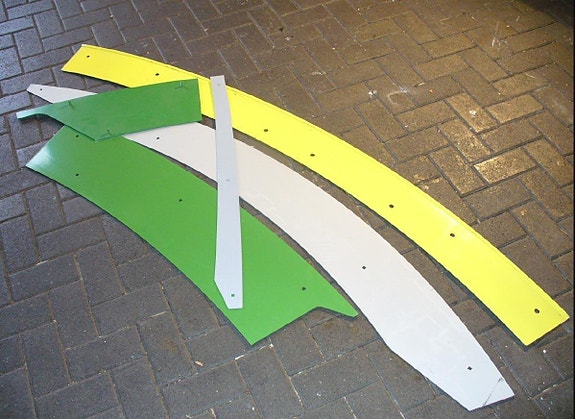 Slit och reservdelar till självgående hackar