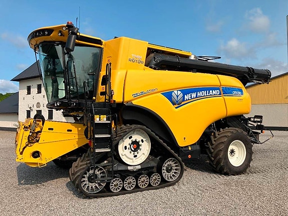 New Holland CR 10.90 Revelation