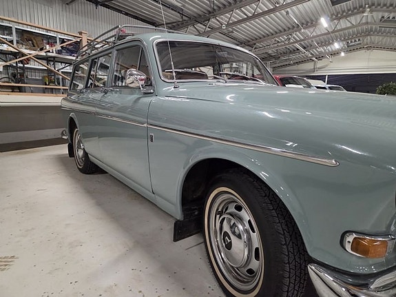 Volvo Amazon 2 of 12