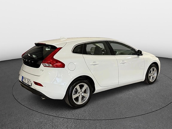 Volvo V40 5 of 22