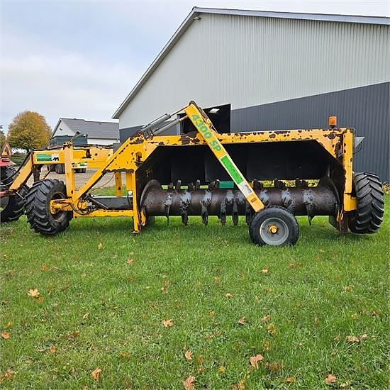 ABC 4300 SP - Menart Milevender / Windrow turner