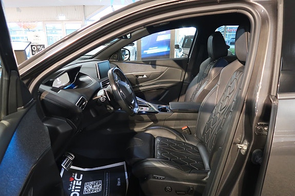 Peugeot 5008 9 of 14