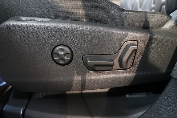 Peugeot 5008 10 of 14