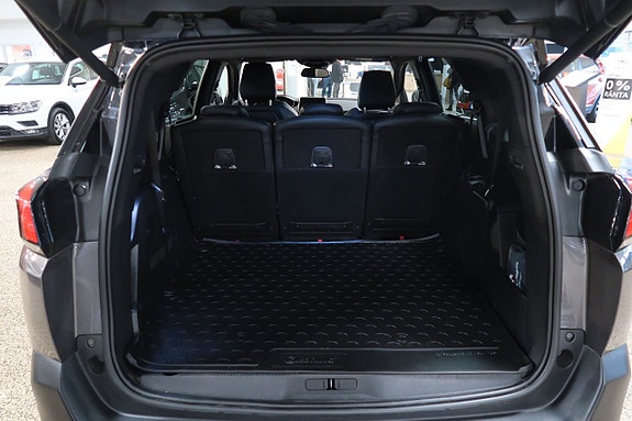 Peugeot 5008 5 of 5
