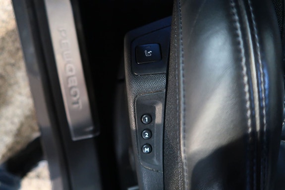 Peugeot 5008 11 of 14