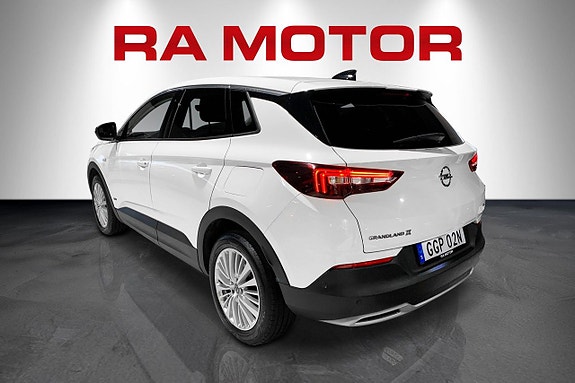 Opel Grandland X 3 of 5