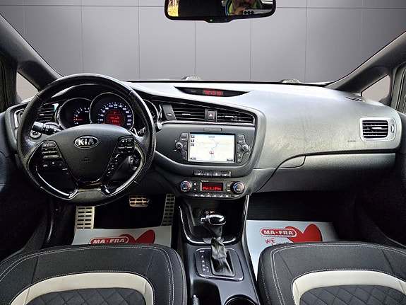 Kia Ceed 14 of 21