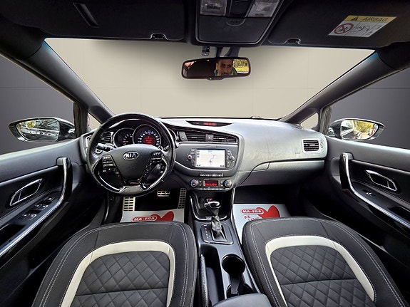 Kia Ceed 13 of 21