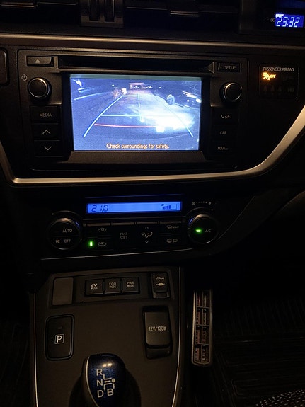 Toyota Auris 13 of 15