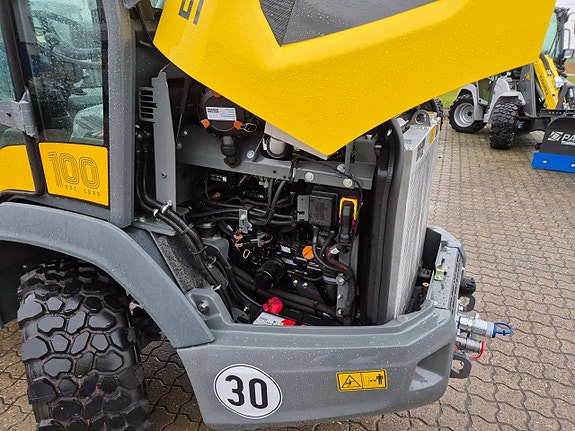 Kramer 5045 / 2.4t lastmaskin / 1865kg tipplast / 30km 6 of 12