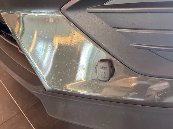 Volvo V60 Cross Country 21 of 26