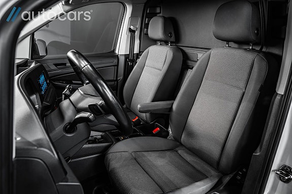 Volkswagen Caddy 27 of 29