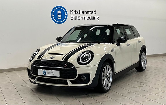 MINI Clubman Cooper S 2 of 5