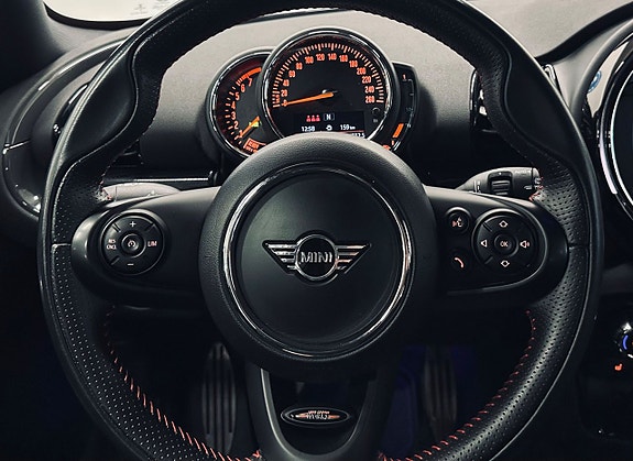 MINI Clubman Cooper S 13 of 13