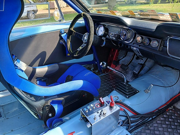 Ford Mustang 5 of 5