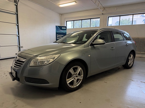 Opel Insignia 2 of 13