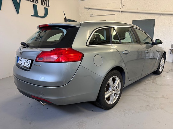 Opel Insignia 4 of 13
