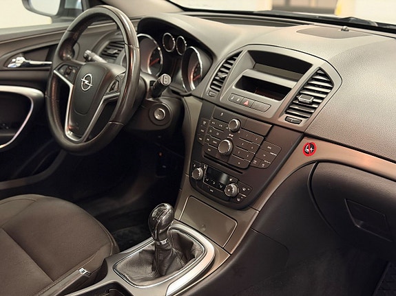 Opel Insignia 11 of 11