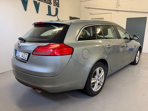 Opel Insignia 4 of 11
