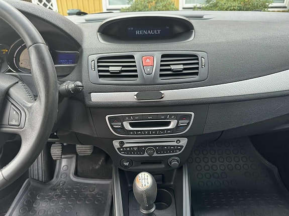 Renault Megane 8 of 9