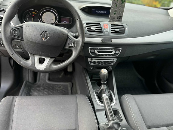 Renault Megane 6 of 9