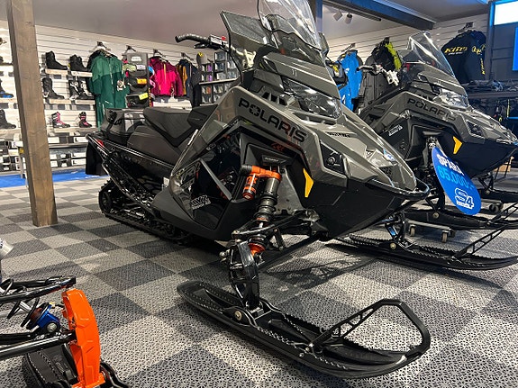 Polaris 650 INDY VR1 137 Dynamix 2025