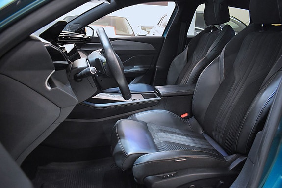 Peugeot 308 8 of 27