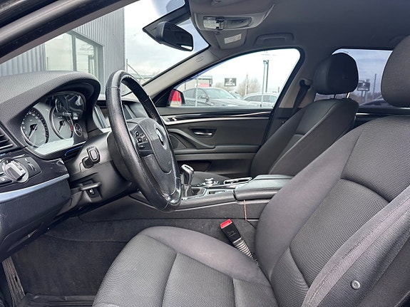 BMW 520 17 of 21