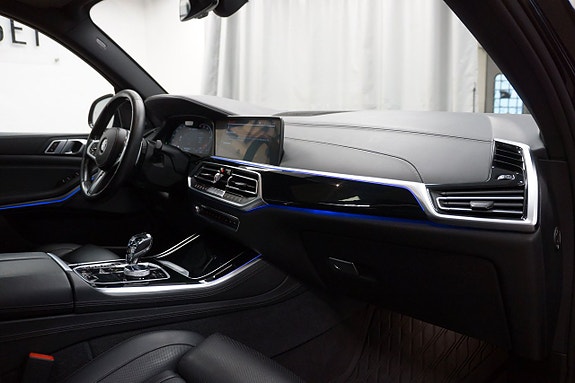 BMW X5 11 of 24