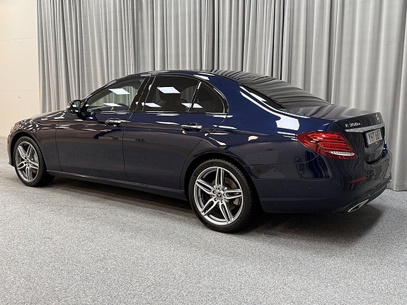 Mercedes-Benz E350 d 3 of 19