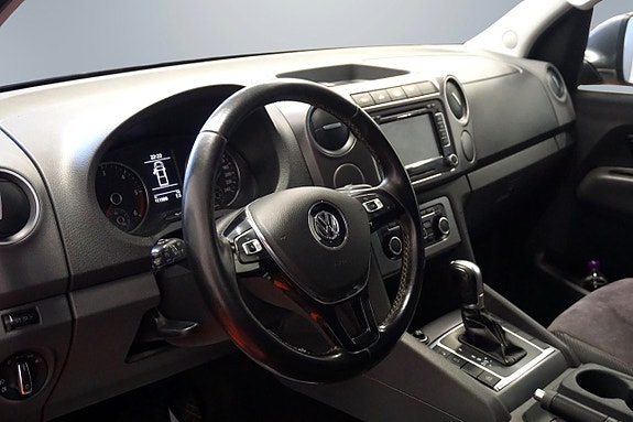 Volkswagen Amarok 11 of 15