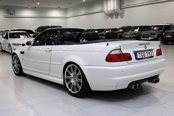 BMW M3 5 of 5