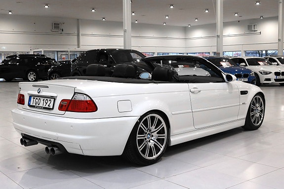 BMW M3 3 of 5