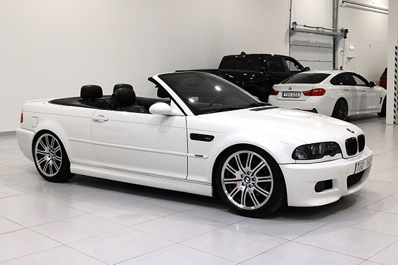 BMW M3 2 of 5