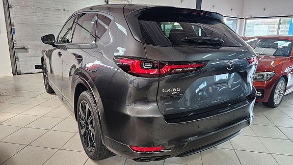 Mazda CX-60 5 of 7