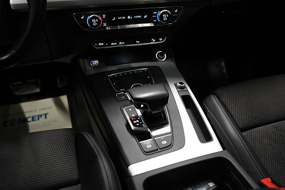 Audi Q5 15 of 24