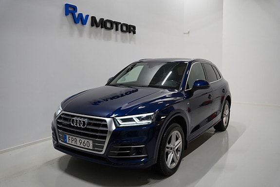 Audi Q5 2 of 5