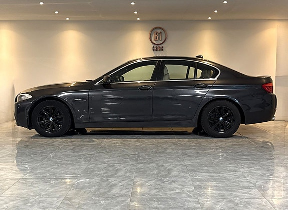 BMW 520 3 of 5