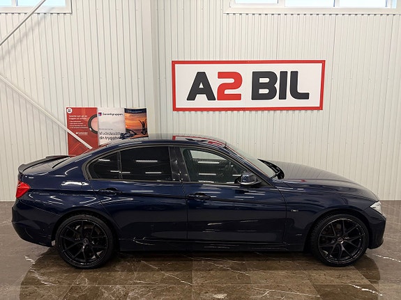 BMW 318 3 of 5