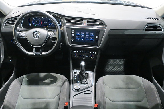 Volkswagen Tiguan 6 of 18