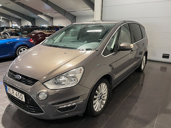 Ford S-MAX 5 of 15