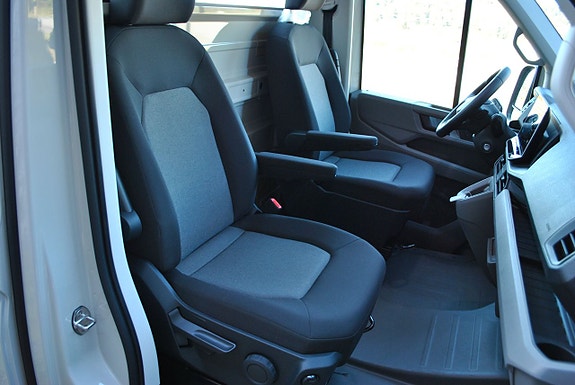 Volkswagen Crafter 16 of 23