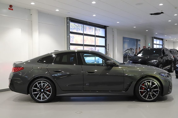 BMW i4 5 of 5